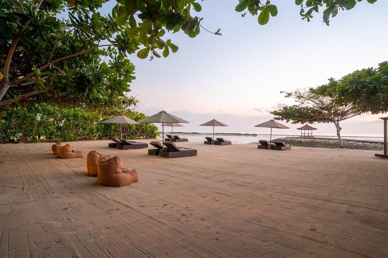 Kayumanis Nusa Dua Private Villa & Spa Exteriör bild